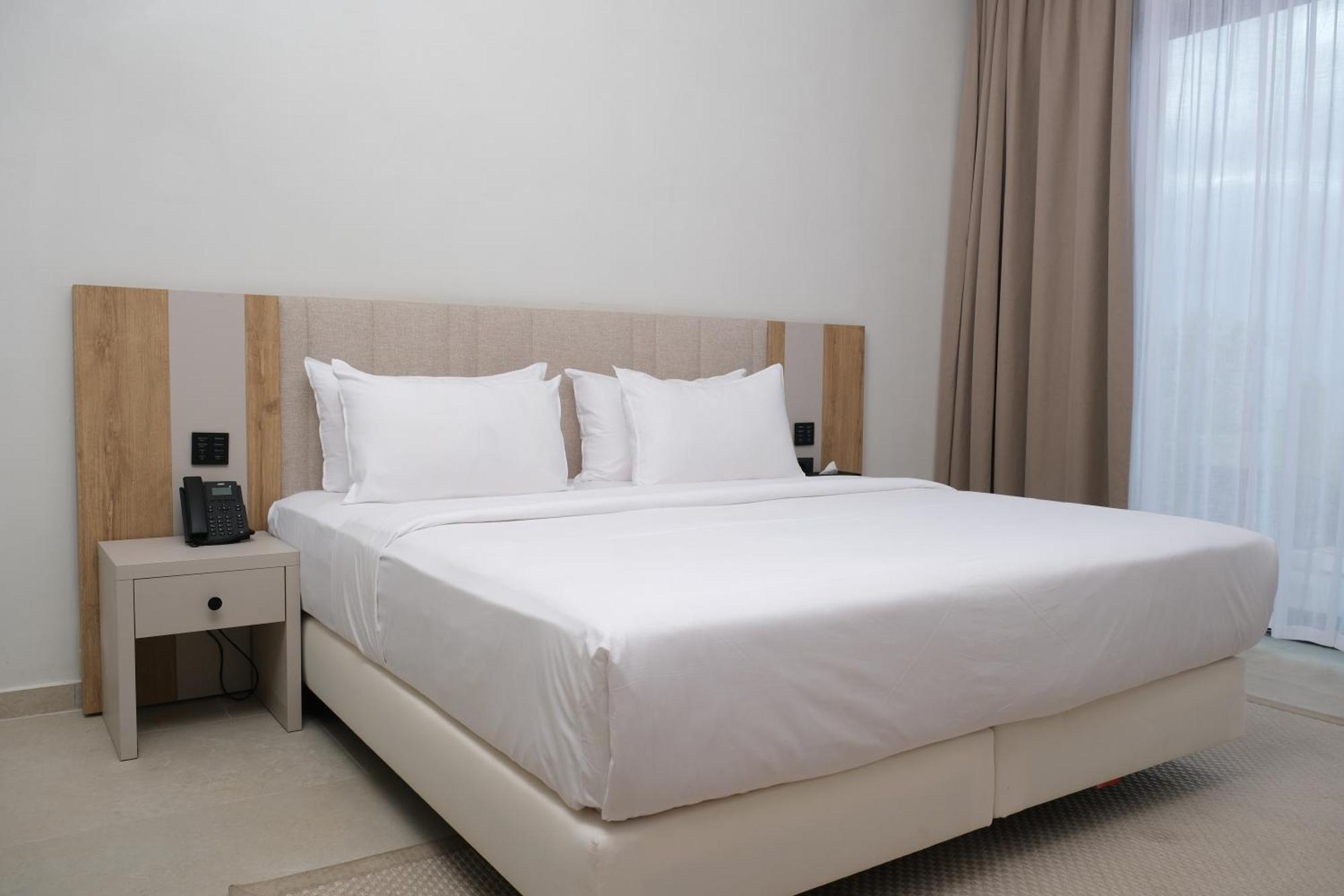 Drymades Inn Resort เดอร์มี ภายนอก รูปภาพ
